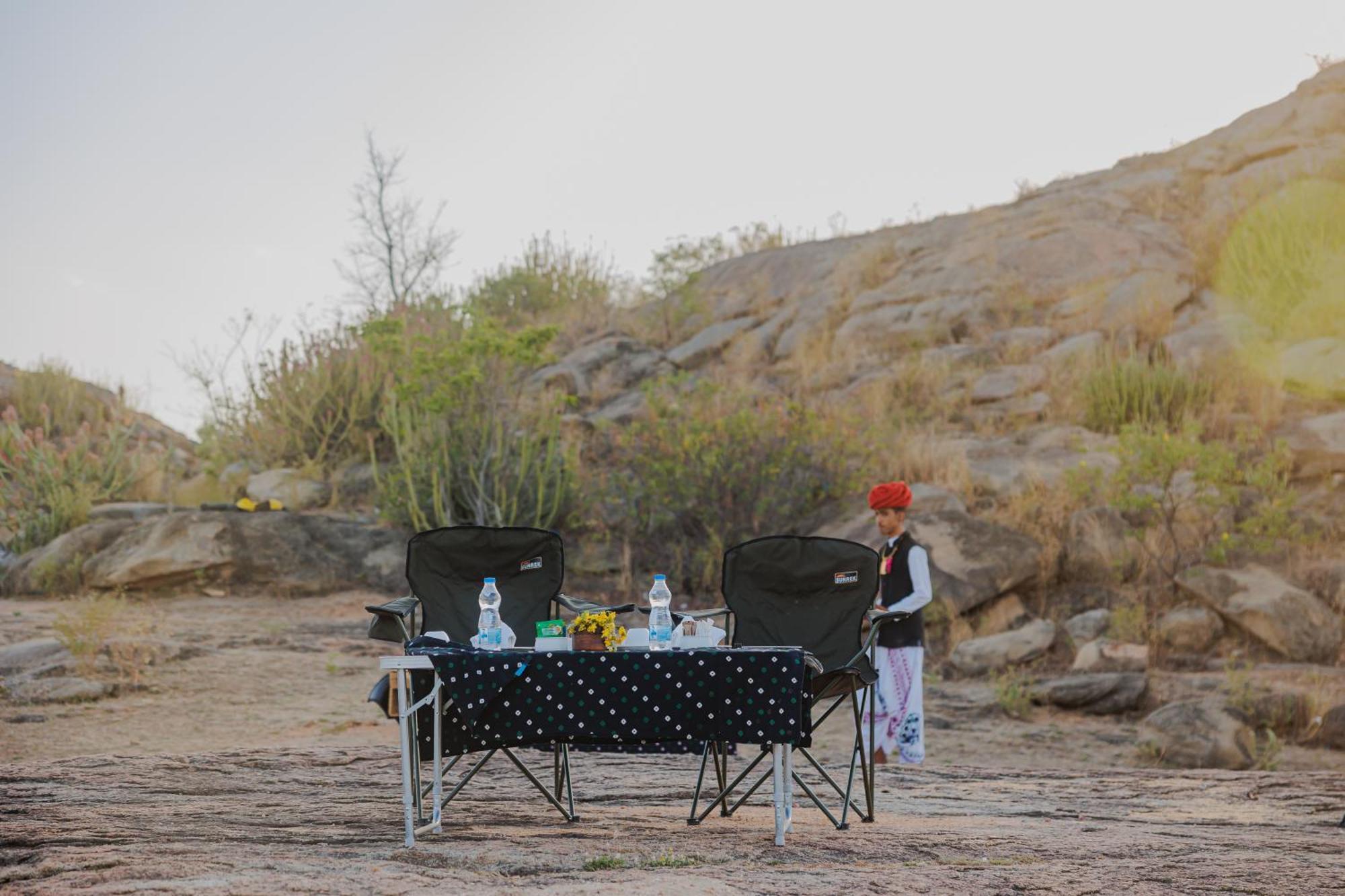 The Rawla Narlai - A Luxury Heritage Stay In Leopard Country Екстериор снимка