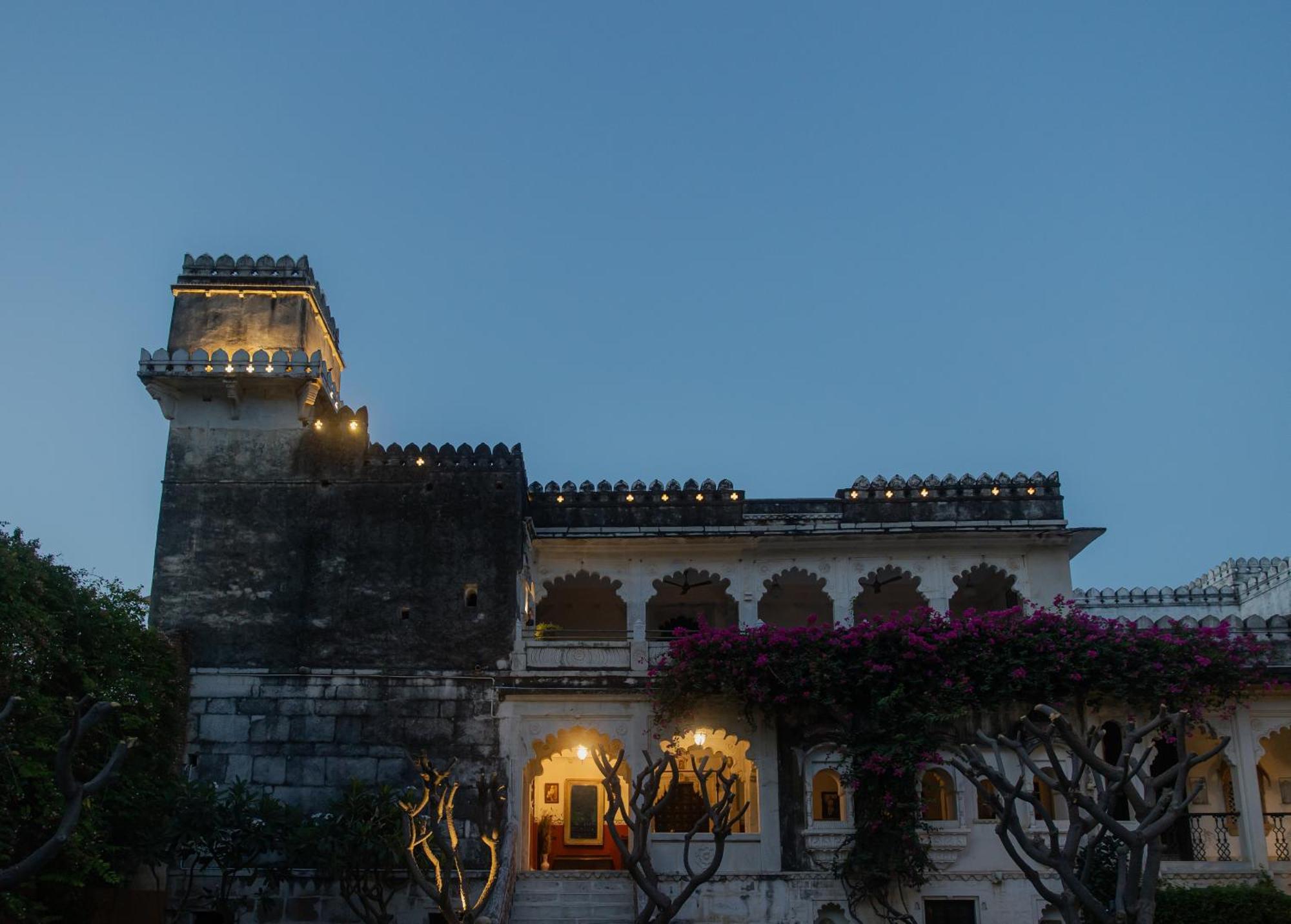 The Rawla Narlai - A Luxury Heritage Stay In Leopard Country Екстериор снимка