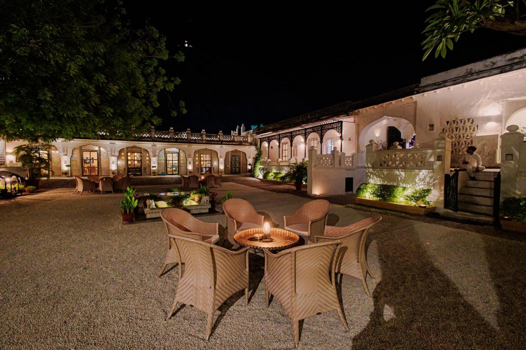 The Rawla Narlai - A Luxury Heritage Stay In Leopard Country Екстериор снимка