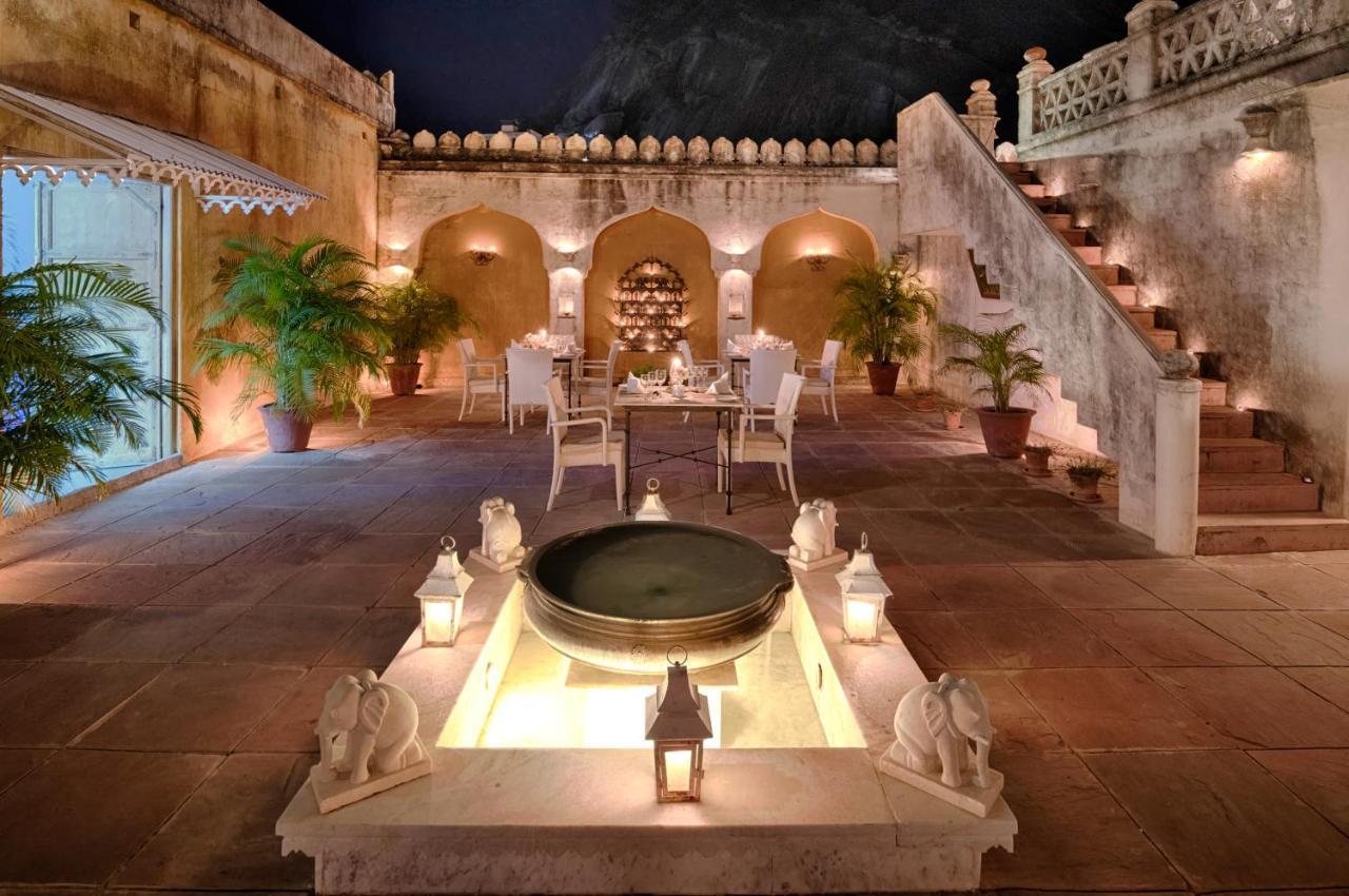 The Rawla Narlai - A Luxury Heritage Stay In Leopard Country Екстериор снимка